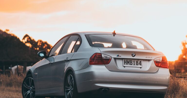 Descoberta do BMW Série 7 G11: elegância e desempenho no encontro
