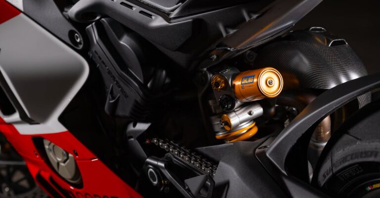 Découvrez la mythique Ducati Panigale V4 S, maintenant disponible en modèle LEGO à un prix avantageux