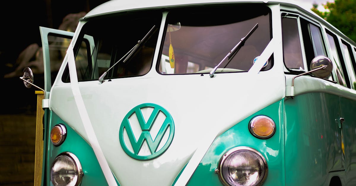 découvrez l'univers volkswagen, marque emblématique allemande alliant innovation et performance. explorez notre gamme de véhicules allant des citadines aux suv, conçus pour un style de vie moderne et durable. trouvez votre voiture idéale avec volkswagen, alliant confort, sécurité et design.