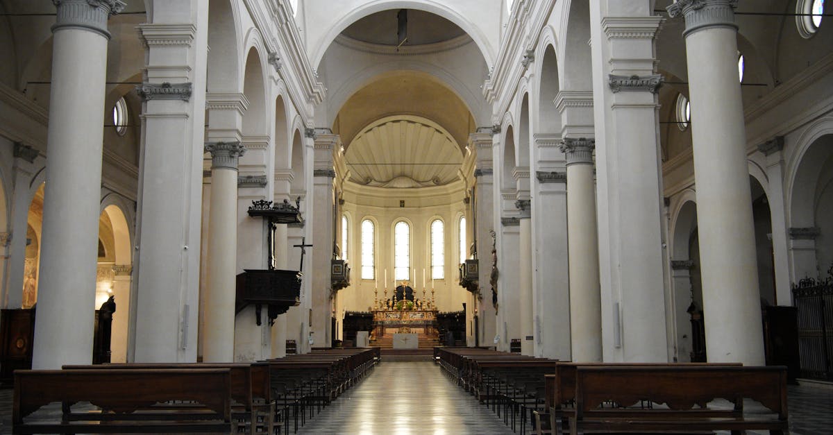 découvrez le grand prix d'émilie-romagne, une course palpitante au cœur des circuits légendaires d'italie. assistez à des duels intenses entre les meilleurs pilotes de formule 1, dans un cadre magnifique où vitesse et passion se rencontrent. ne manquez pas cet événement incontournable pour tous les fans de sports automobiles!