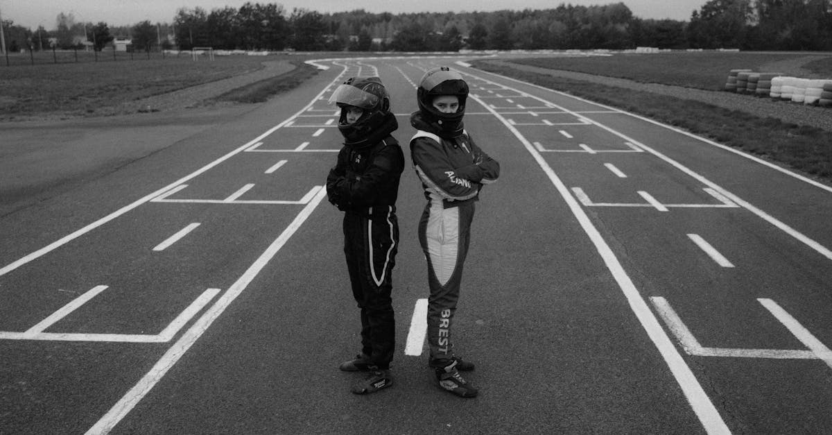 découvrez l'univers fascinant de la formule 1, une compétition automobile où vitesse, stratégie et technologie se rencontrent. suivez les dernières actualités, les résultats des courses, et les performances des pilotes dans ce sport sensationnel.