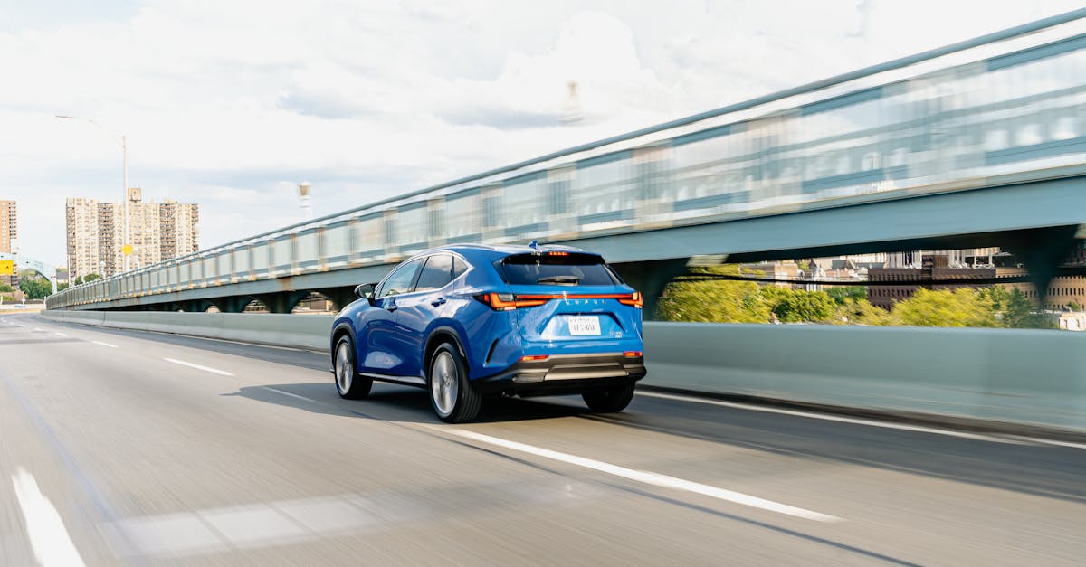 探索雷克萨斯世界,融合奢华、性能和创新。探索我们的高档车辆系列,旨在提供无与伦比的驾驶体验和精致的设计,同时通过先进的混合动力技术尊重环境。