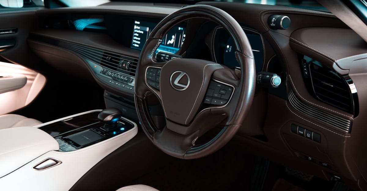 探索雷克萨斯汽车的世界,融合奢华、性能和技术创新。探索我们的高级车型,旨在提供无与伦比的驾驶体验。