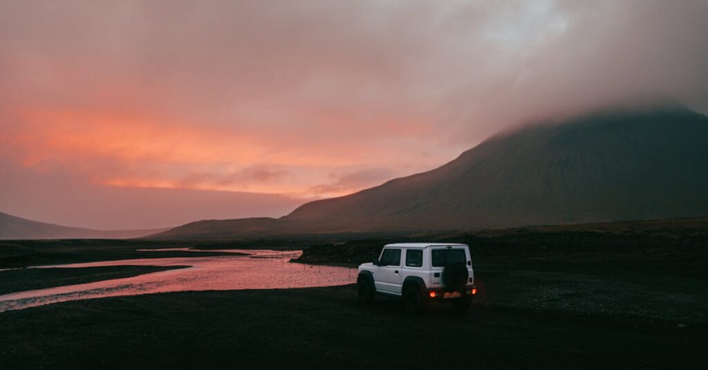 Essai vidéo du Suzuki Jimny VUL (2024) : comment l'Europe a compliqué son existence