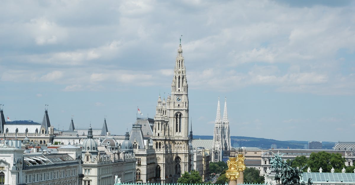 découvrez les moments forts du grand prix d'autriche, une course palpitante du championnat de formule 1. explorez les performances des pilotes, les stratégies des équipes et l'ambiance exceptionnelle de cet événement sur le circuit de spielberg.