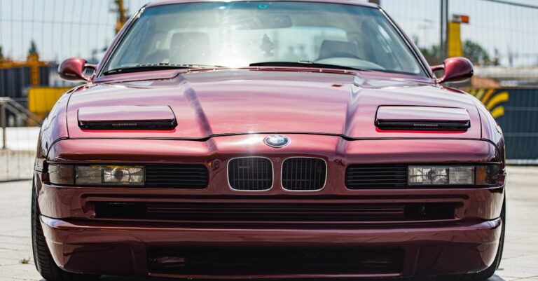La BMW Série 8 E31 (1989 – 1999) : un symbole de luxe à Munich, accessible dès 18 000 €