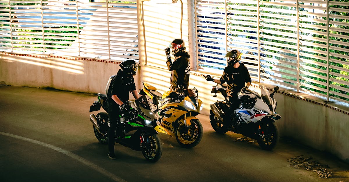 découvrez notre avis détaillé sur le bmw c 650, un scooter alliant performance et confort. explorez les caractéristiques, les points forts et les points faibles de ce véhicule, ainsi que l'expérience de conduite pour vous aider à faire le meilleur choix.