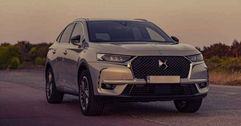Découvrez les 137 retours d'expérience sur le Ds 7 Crossback