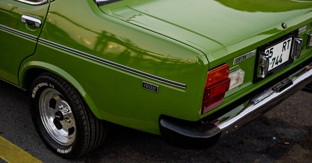 découvrez la fiat tipo, une berline au design moderne, alliant confort et polyvalence. explorez ses caractéristiques techniques, ses options de personnalisation et profitez d'une expérience de conduite agréable, que ce soit en ville ou sur route. la fiat tipo, le choix idéal pour les familles et les professionnels.