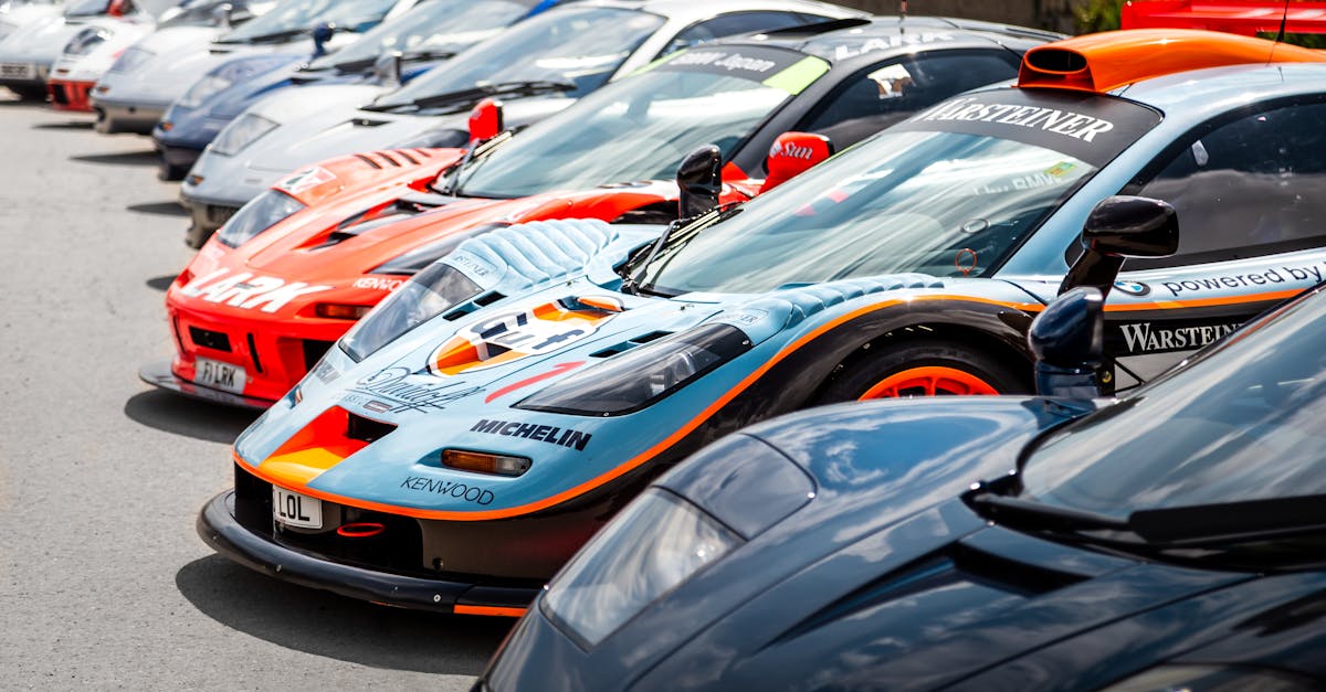 découvrez l'univers des hypercars, ces véhicules d'exception alliant performance, technologie et design révolutionnaire. plongez dans le monde des voitures les plus rapides et luxueuses, alliant innovation et sensations de conduite inégalées.