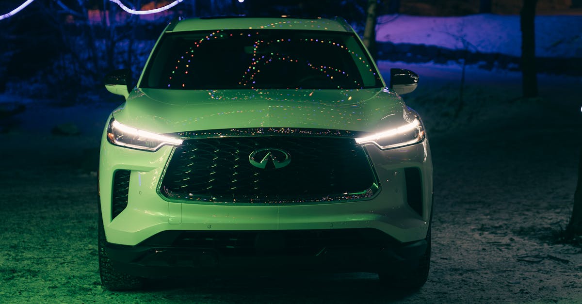 découvrez l'univers de l'infiniti, une marque de luxe automobile qui allie performance, design raffiné et technologie innovante. explorez nos modèles élégants et puissants, conçus pour offrir une expérience de conduite inégalée.