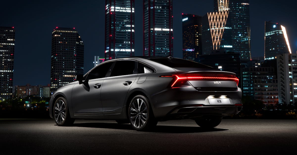 découvrez le kia sportage, un suv alliant confort, style et technologie. profitez de ses performances dynamiques, de son design moderne et de ses nombreuses fonctionnalités de sécurité. parfait pour les citadins et les aventuriers, le kia sportage est votre compagnon idéal sur toutes les routes.