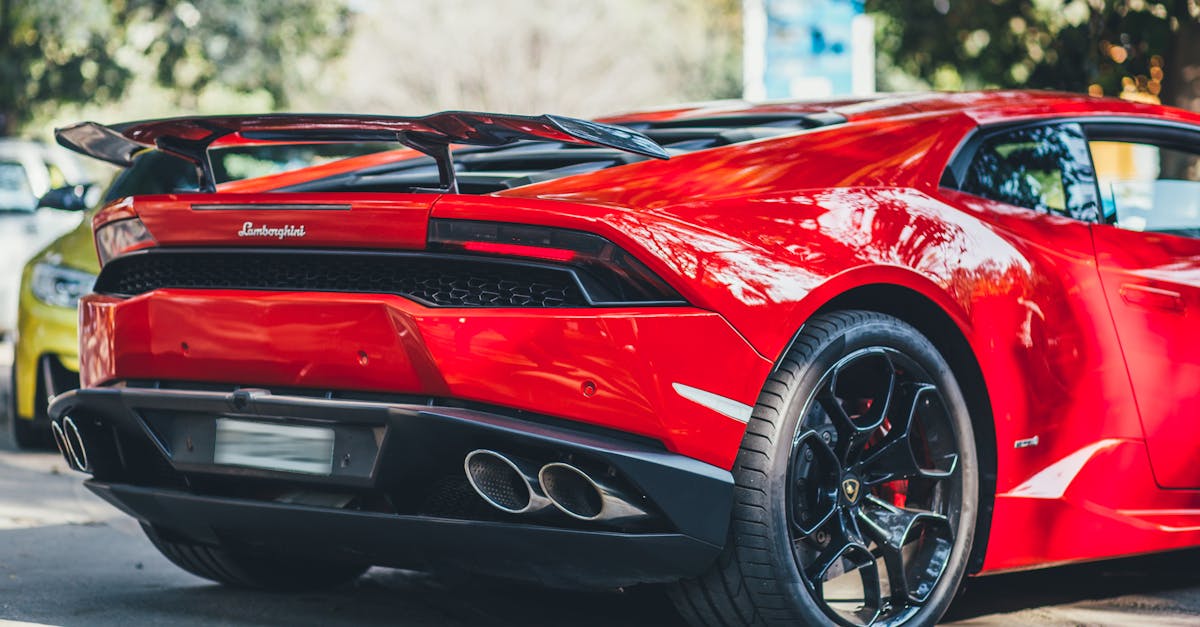 découvrez la lamborghini huracan, une supercar emblématique alliant performance exceptionnelle, design audacieux et technologie de pointe. plongez dans l'univers du luxe et de la vitesse avec cette voiture qui redéfinit l'expérience de conduite.
