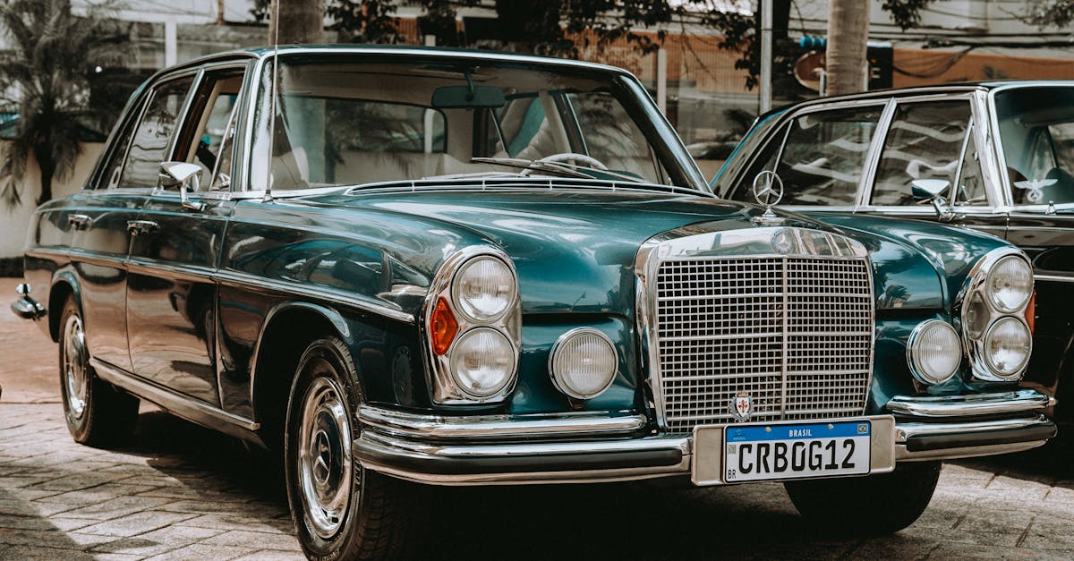 découvrez la mercedes classe v, le van polyvalent qui allie confort, espace et élégance. idéal pour les familles et les professionnels, ce véhicule offre des technologies avancées et un design raffiné pour des trajets agréables et sécurisés. explorez ses fonctionnalités et faites de chaque déplacement une expérience unique.
