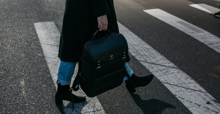 Un piéton percuté par un véhicule sur une route rapide aux abords de Toulouse
