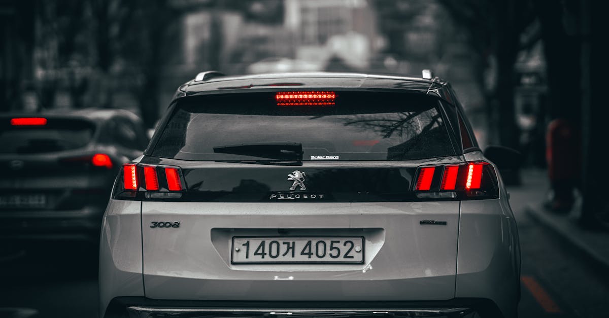découvrez la peugeot 208, une citadine alliant élégance, performance et technologies avancées. avec son design moderne et ses fonctionnalités innovantes, elle est parfaite pour la vie urbaine.