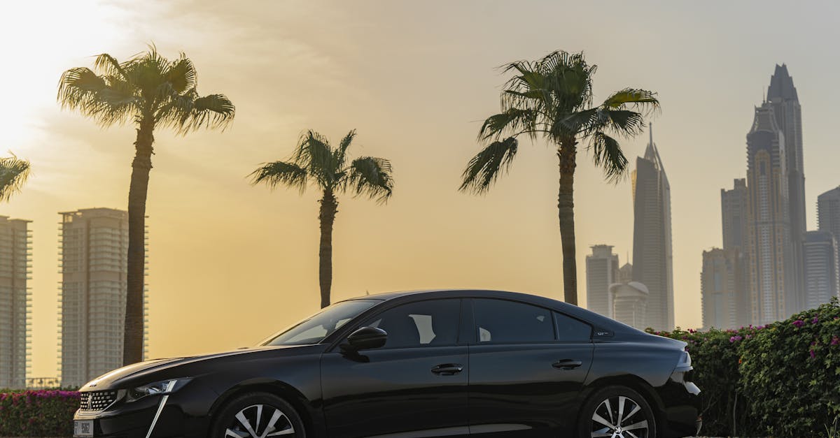 découvrez le peugeot e-3008, un suv électrique alliant performance, confort et technologie de pointe. profitez d'une conduite silencieuse et écologique, tout en bénéficiant d'un design moderne et d'un intérieur spacieux. idéal pour les trajets urbains et les escapades, le e-3008 vous offre une autonomie impressionnante et des fonctionnalités connectées pour une expérience de conduite inégalée.