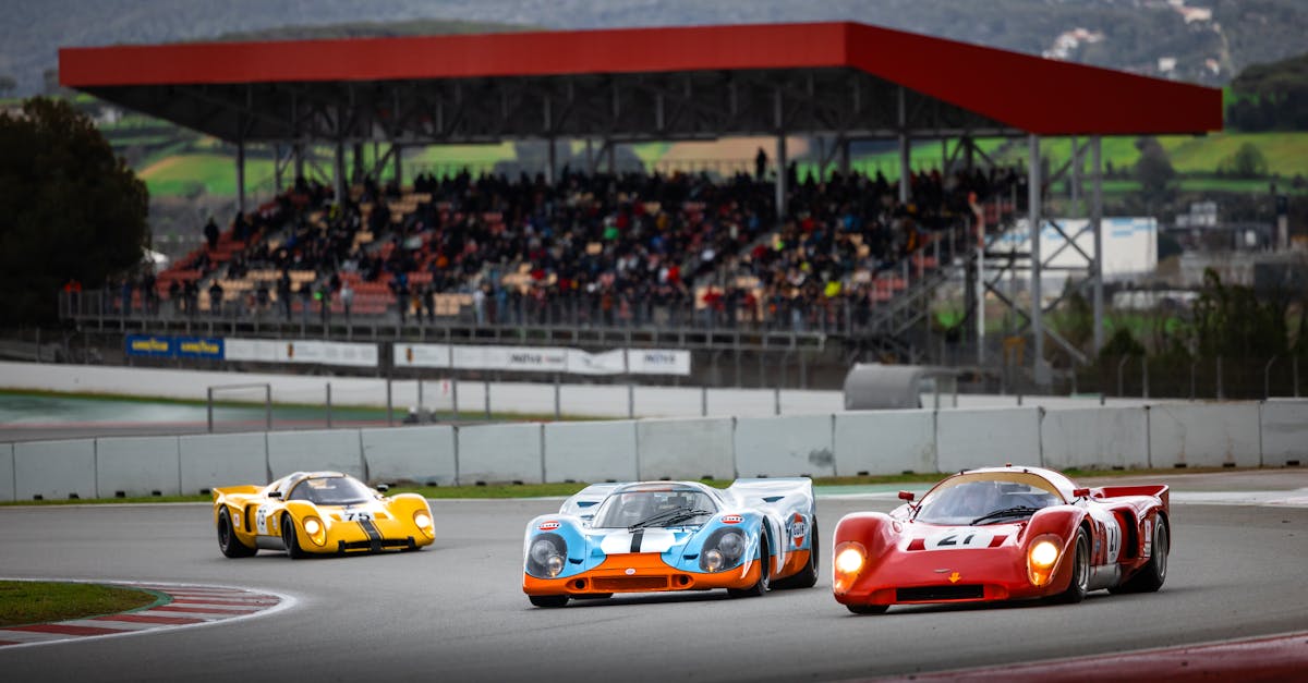 découvrez les avantages d'un car tracker pour suivre en temps réel l'emplacement de votre véhicule, optimiser la sécurité et améliorer la gestion de votre flotte automobile.