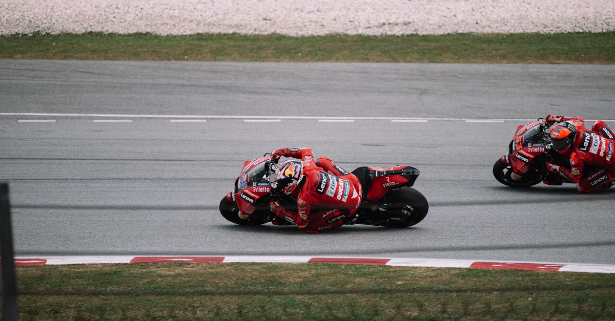 découvrez l'univers passionnant de motogp, le championnat de moto le plus prestigieux au monde, où vitesse, adrénaline et compétition intense se rencontrent. suivez les dernières courses, les performances des pilotes et les actualités des équipes.