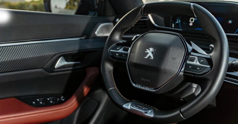 La maxi-fiche d'occasion du Peugeot 3008 II : un élégant lion aux maladies cachées