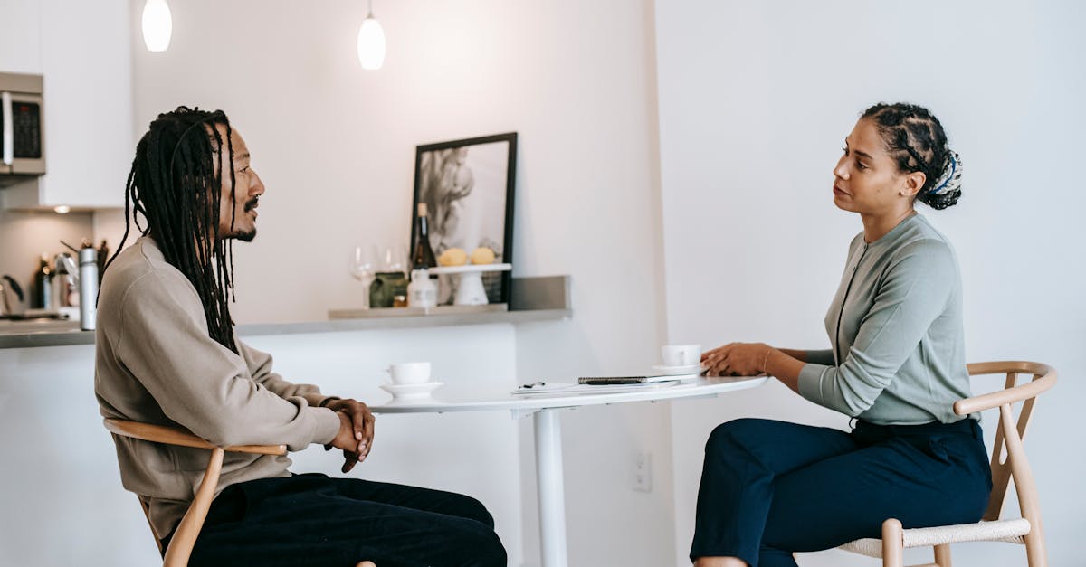 découvrez le peugeot expert, le véhicule utilitaire polyvalent qui allie performance, confort et modernité. idéal pour les professionnels, il offre un espace optimisé et des technologies innovantes pour faciliter vos trajets quotidiens. explorez ses différentes configurations et trouvez la solution parfaite pour vos besoins de transport.