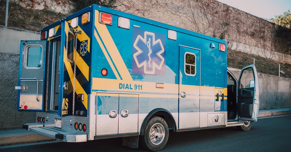 découvrez la légende de la porsche 911, un symbole d'élégance et de performance. explorez ses caractéristiques iconiques, son design intemporel et son expérience de conduite inégalée. plongez dans l'univers de cette voiture de sport mythique qui continue de fasciner les passionnés d'automobile.