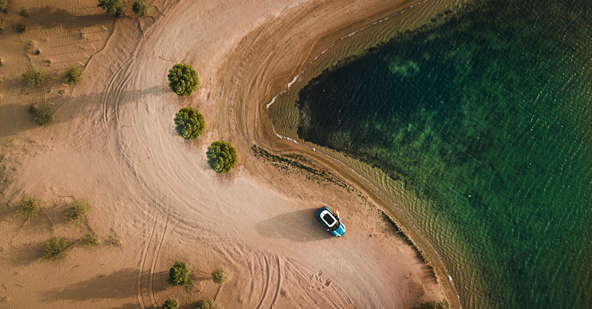 Entdecken Sie das ultimative Abenteuer mit unserem Roadtrip-Guide: Tipps, Reiserouten und RatschlĂ€ge fĂŒr eine unvergessliche Reise auf den schönsten StraĂen. Machen Sie sich bereit fĂŒr Entdeckungen, Staunen und unvergessliche Momente unterwegs.