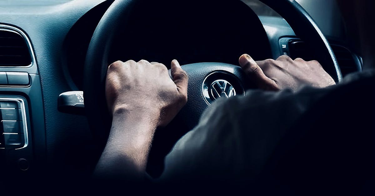 discover the volkswagen t-roc, a compact suv combining style, comfort and performance. With its modern design and advanced technologies, the T-Roc is perfect for urban adventurers and those looking for an enjoyable ride. explore its features, customization options and enjoy an unparalleled driving experience.