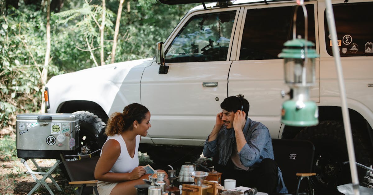 découvrez nos auvents de qualité supérieure, parfaits pour protéger votre espace extérieur des intempéries tout en ajoutant une touche d'élégance. idéals pour les balcons, terrasses et jardins, nos auvents sont disponibles dans une variété de styles et de couleurs pour s'adapter à votre décor.