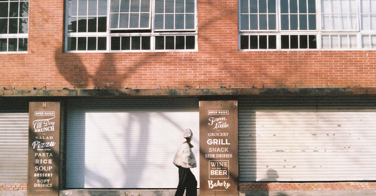 découvrez notre large gamme d'auvents élégants et fonctionnels, idéaux pour protéger vos espaces extérieurs tout en ajoutant une touche de style à votre maison. que ce soit pour votre terrasse, votre balcon ou votre jardin, nos auvents sont disponibles dans divers matériaux et couleurs pour s'adapter à tous vos besoins.