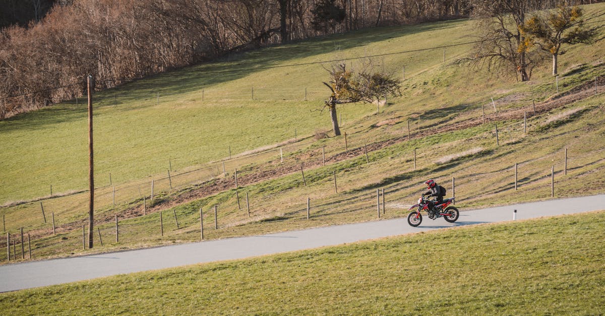 découvrez notre sélection de cadenas pour motos, alliant sécurité et fiabilité. protégez votre véhicule des vols avec nos modÚles robustes et faciles à utiliser. idéal pour les passionnés de deux-roues!