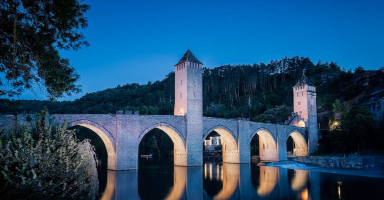 Les 40 ans du CAR Occitan et la 7e édition d'Occitania Auto Rétro à Lisle-sur-Tarn