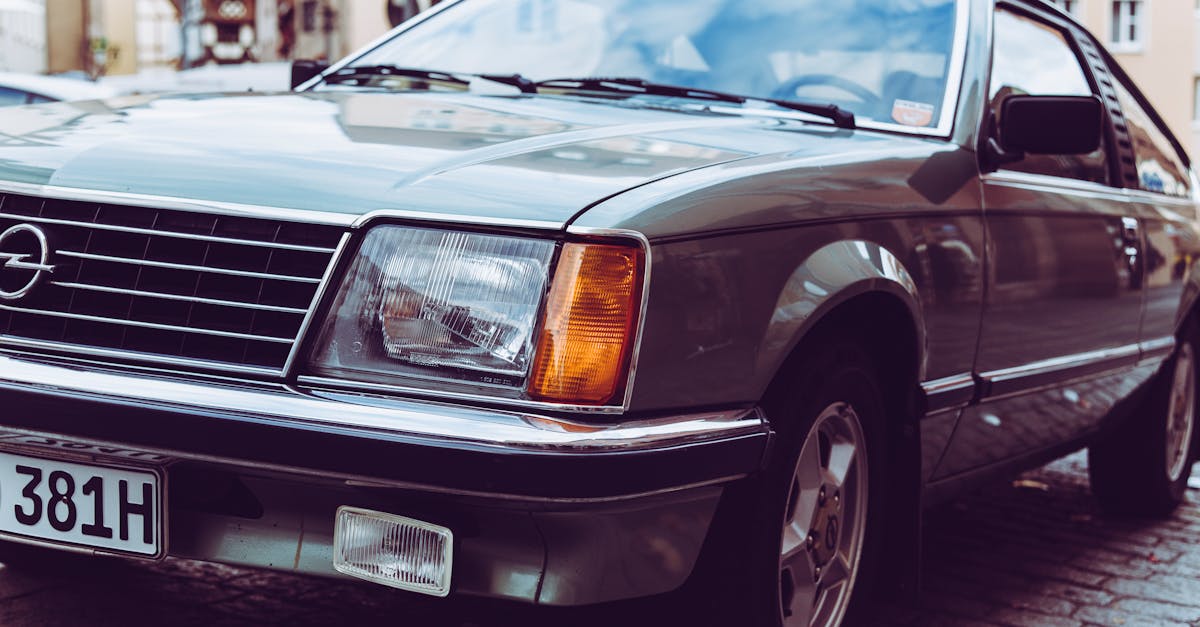 découvrez l'opel frontera, un suv robuste alliant performance et confort. parfait pour les aventuriers, il offre une conduite fiable tant sur route qu'en tout-terrain. explorez ses caractéristiques et trouvez le modèle qui vous correspond !