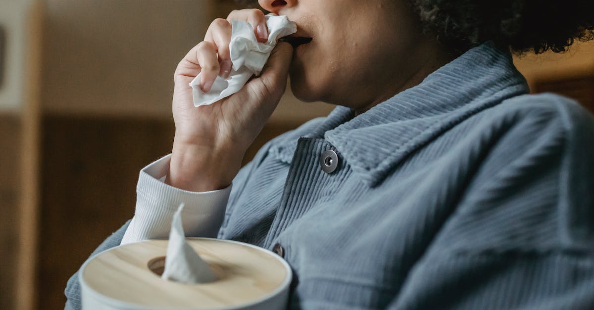 这次事故给乘客及其亲人以及现场的急救人员造成了巨大的创伤。人类影响是人们关注的焦点,当局宣布死者均为成年人,并且“死者中没有儿童”。伤者家属主要由来自印度、菲律宾和中国的国民组成,他们得到了适当的援助,包括现场翻译以打破语言障碍。